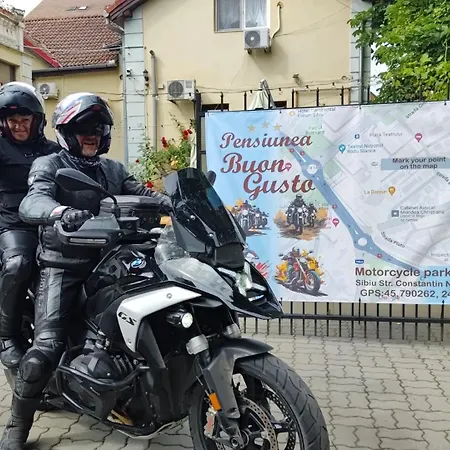 Pensiunea Buon Gusto Sibiu-motorcyle Friendly,city Center Gasthof